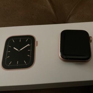 Apple Watch 5 40mm, GPS & Cellular